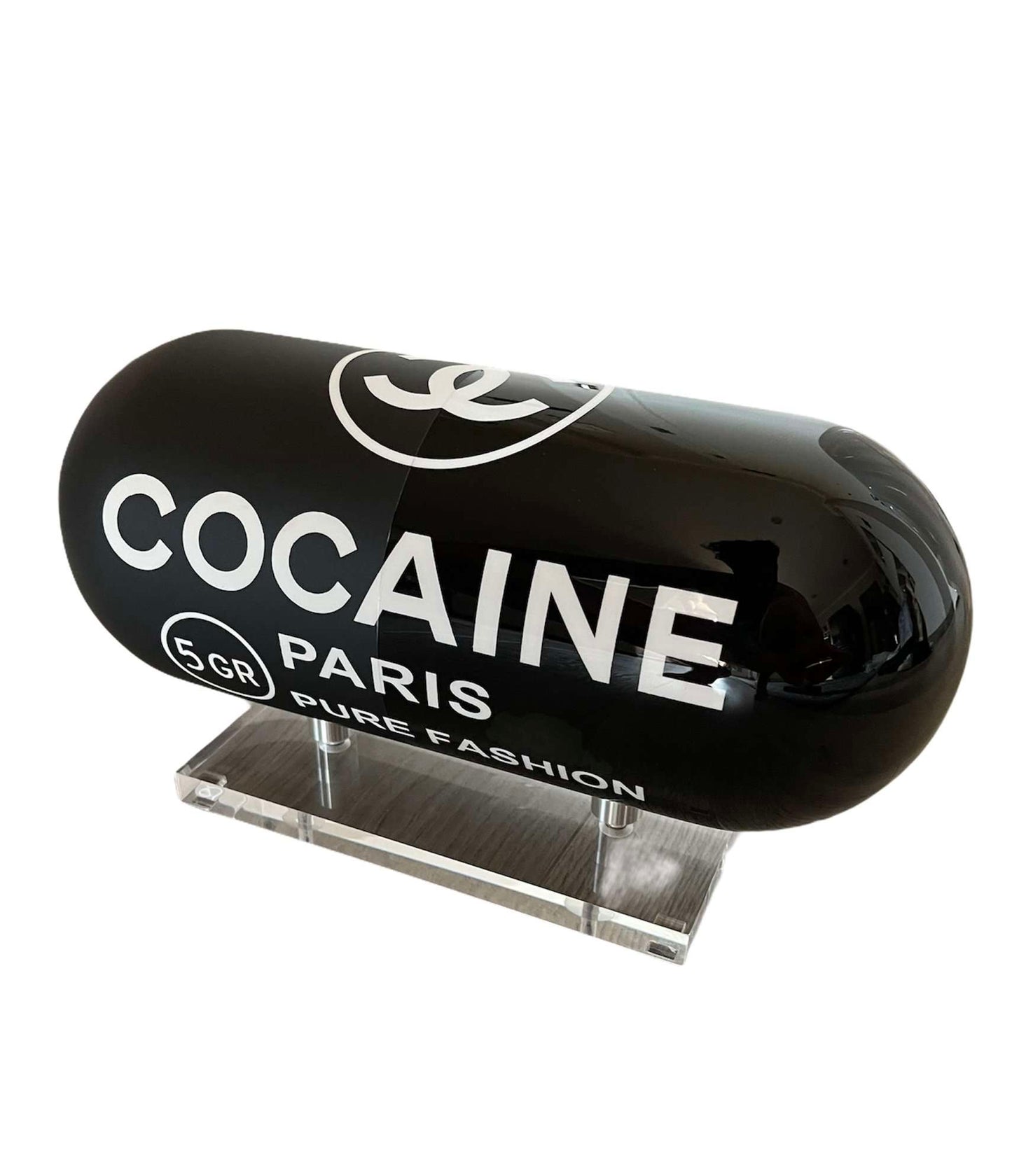 Capsule Chanel Cocaine