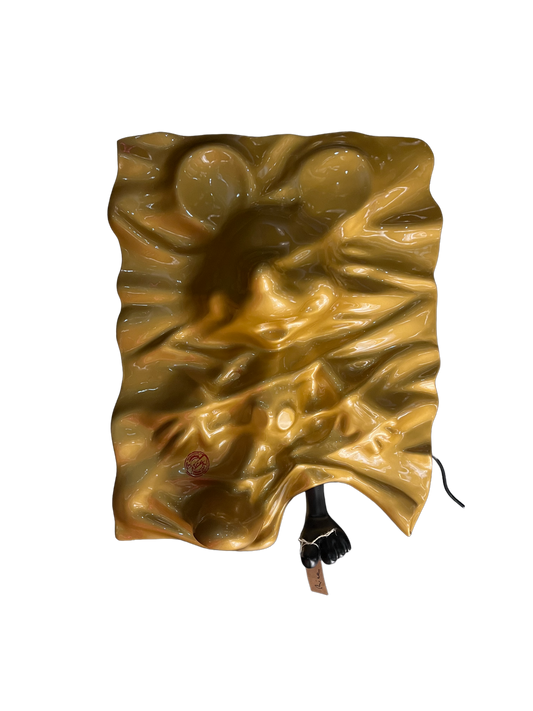Mickey Undercover Gold