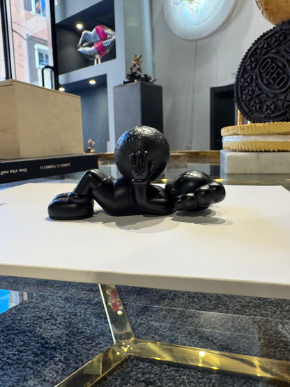 KAWS Night Glow (edizione in bronzo)